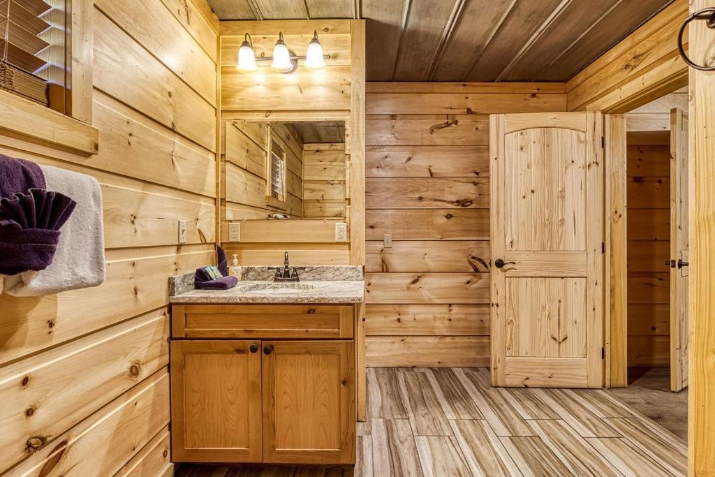 Sunshine Ridge, Hot Tub, Game Room, Wifi, 1089 Free Tickets Each Paid Day, Dollywood And More Sevierville Buitenkant foto